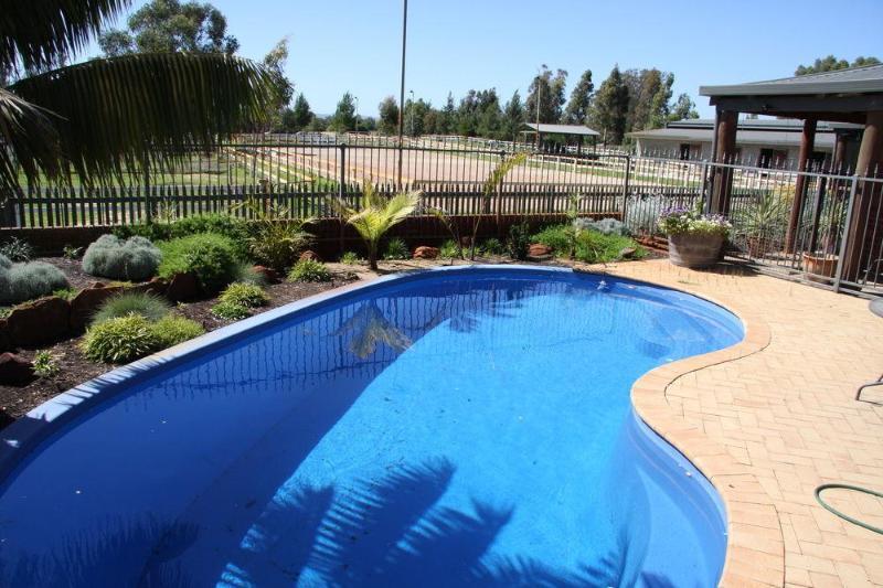 Coranda Lodge Armadale Exterior photo